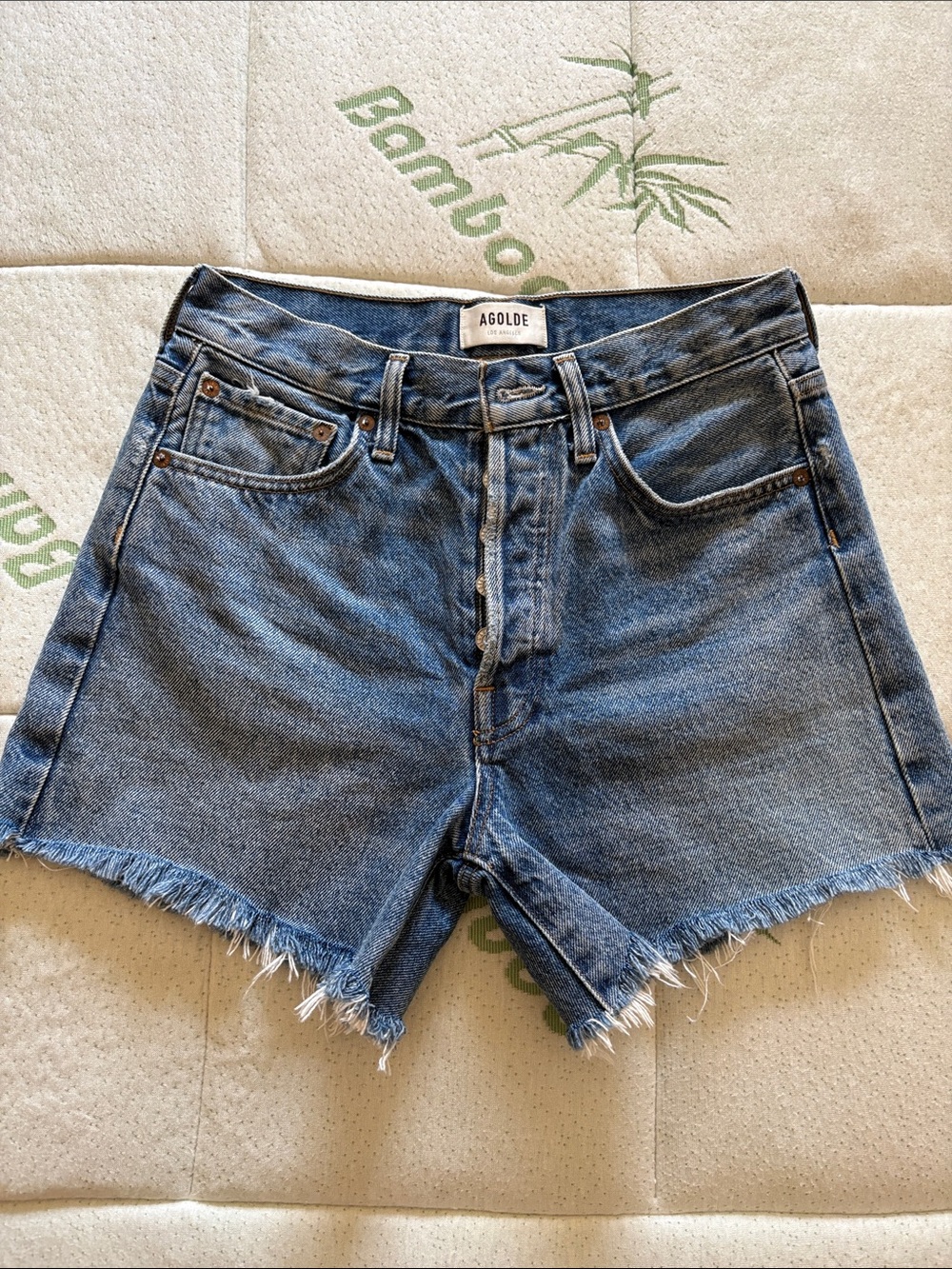 AGOLDE Parker Long shorts in Swap Meet, size 25.